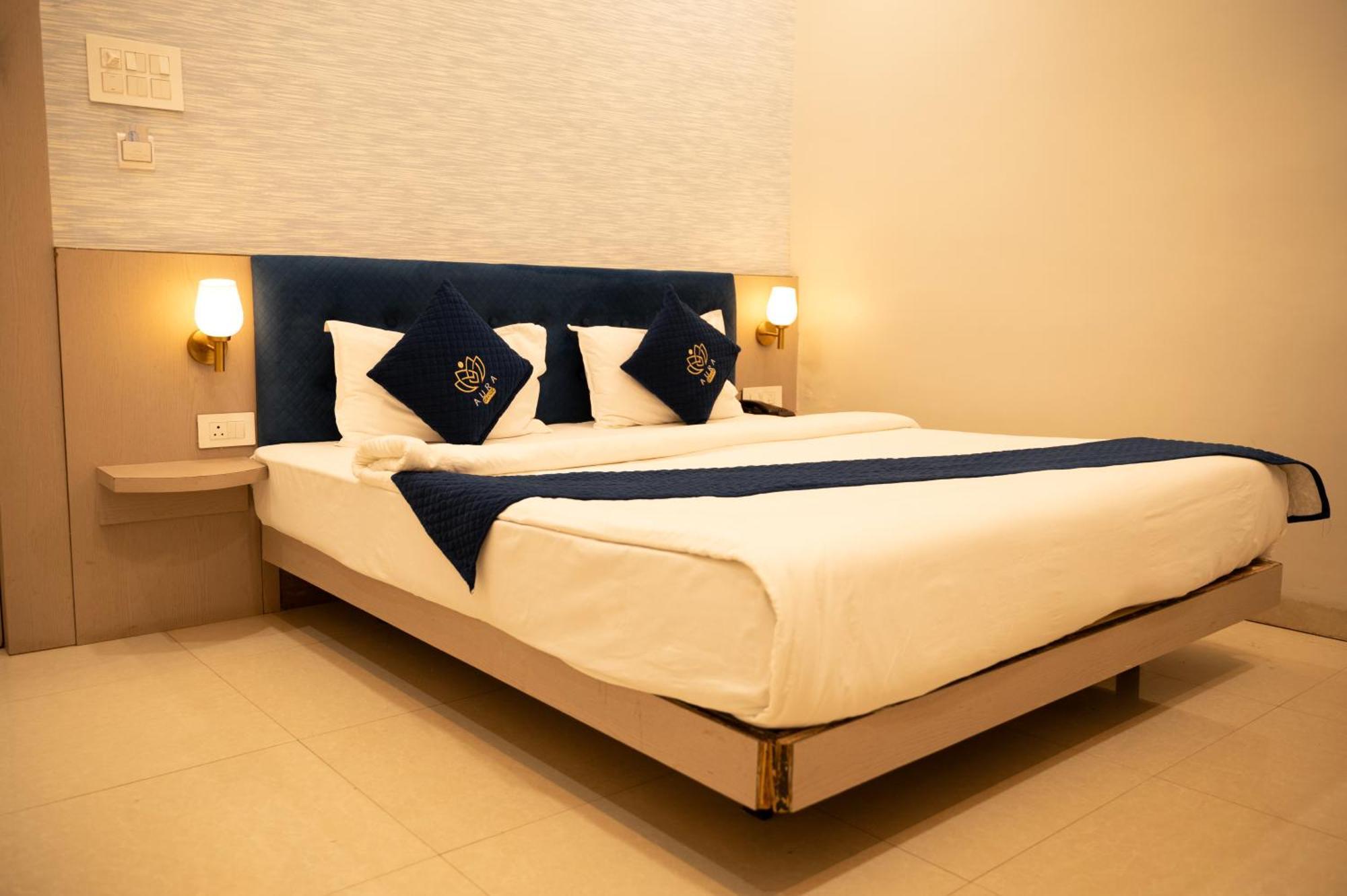 Hotel Manaal Akolia Luaran gambar
