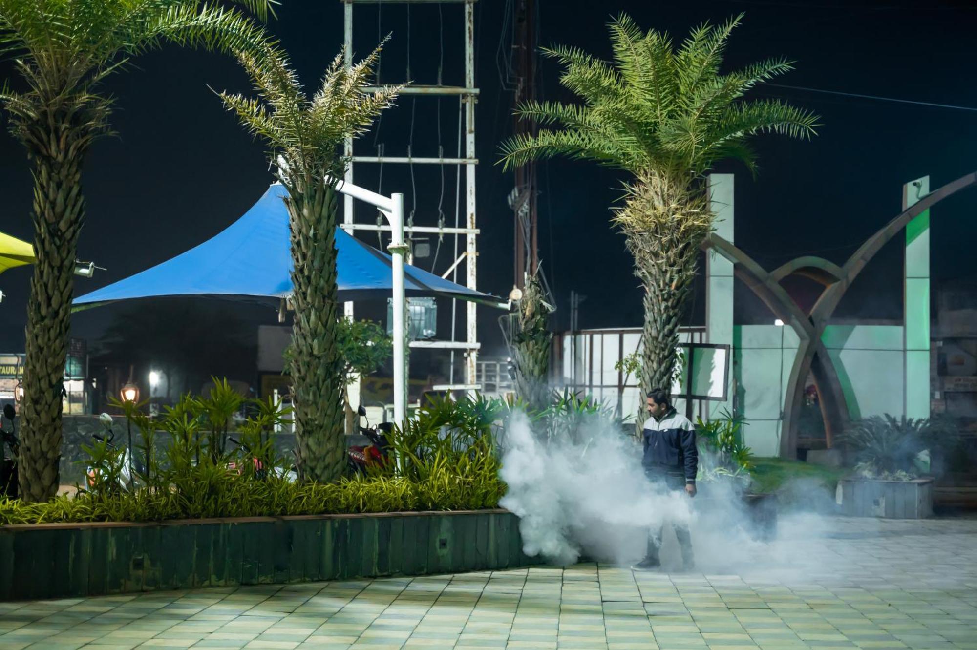 Hotel Manaal Akolia Luaran gambar