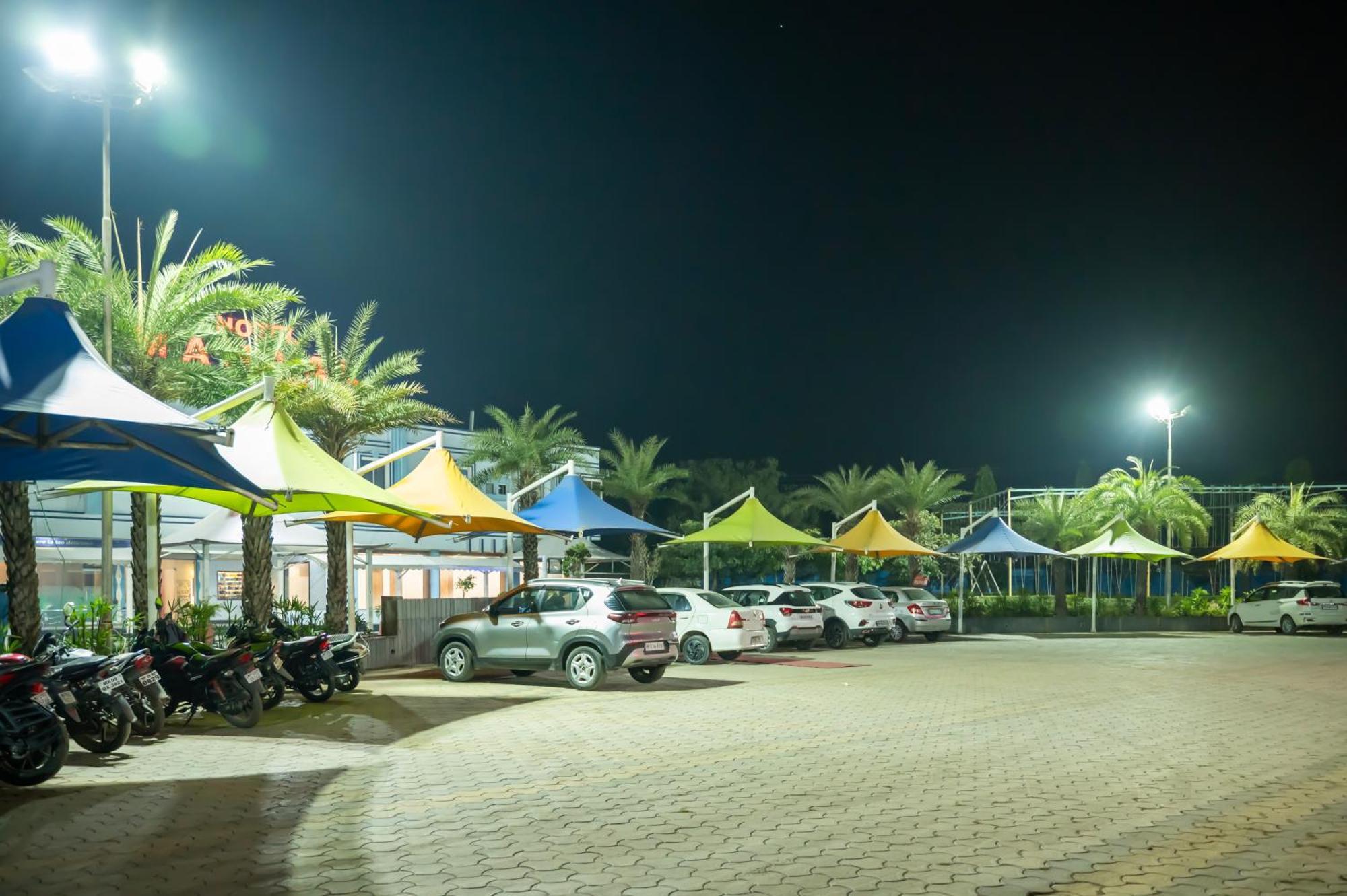 Hotel Manaal Akolia Luaran gambar
